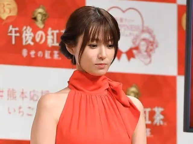 日本國民女神深田恭子被曝年內結婚,宅男們又少了一個「老婆」!