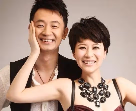 7年前，那個因「夜宿門」身敗名裂的黃海波，如今過得怎麼樣了？