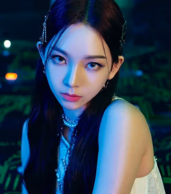 BLACKPINK已經是前輩,現在引領K-Pop走向下個巔峰的女神是她們