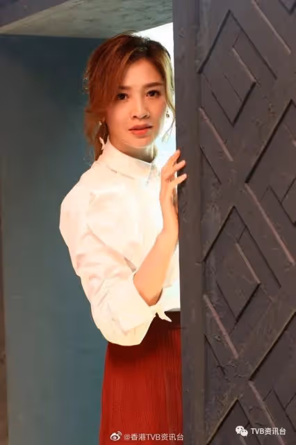 由主持變演員!TVB綜藝一姐拍虐心哭戲靠宣萱教路