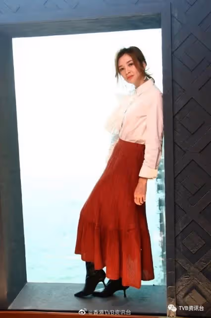 由主持變演員!TVB綜藝一姐拍虐心哭戲靠宣萱教路
