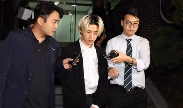 大快人心!吸毒韓星在中國高調復出惹怒網友,直接將其舉報到封號
