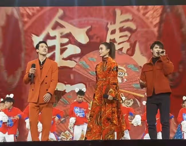 四大衛視春晚陣容曝光!天津台辦德雲社專場,周群馮鞏齊聚山東台