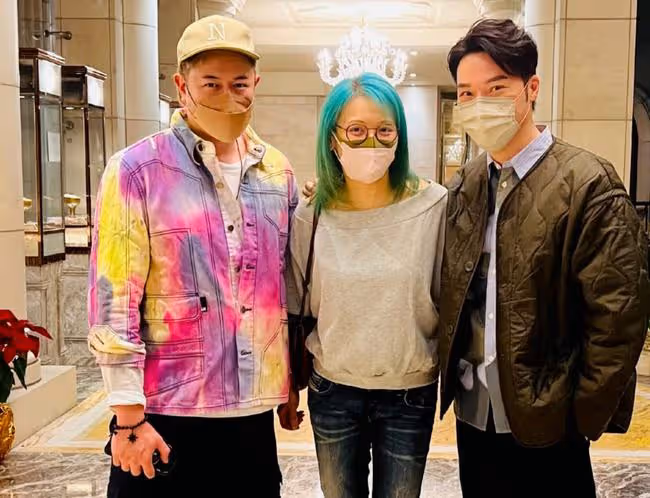 陳鍵鋒轉行教潛水遇學員溺亡,時隔半年首露面,與好友聚會心情好