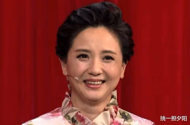 國家一級演員,丈夫去世後她守寡十年未在嫁,女兒如今比她還紅!