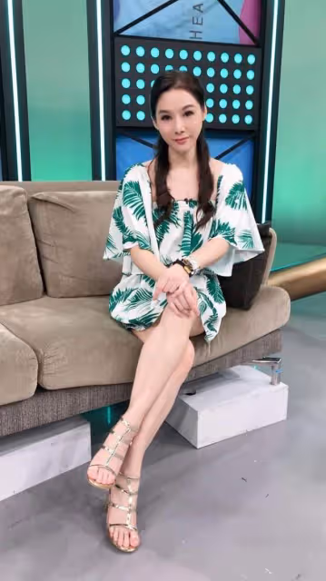 台女星與富豪離婚背巨債,為賺錢養2娃,稱內地有疫情也要忍痛來