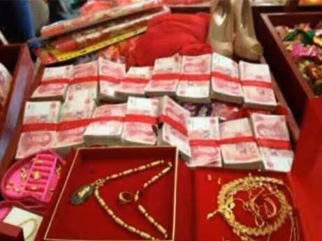 我結婚沒要彩禮,如今婆婆只給妯娌三萬彩禮,妯娌找我吵架