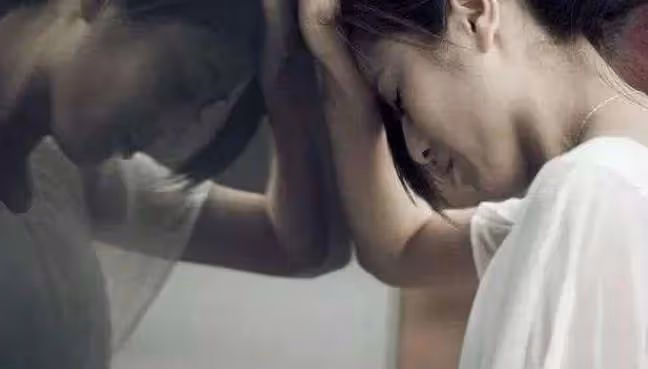 老公背著我出軌女同事,長期被冷落的我,把激情給了他兄弟