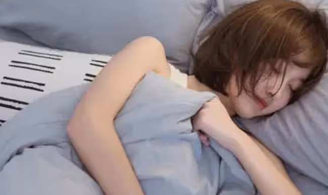分手3年,和男友再次遇見,看見他的腹肌後,我總是莫名地衝動
