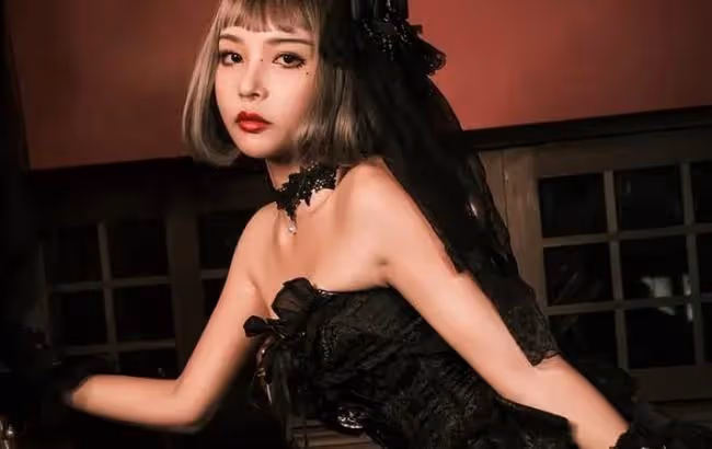 「做嗎?」,不小心發了條消息給男神,他拉我去新車享受刺激