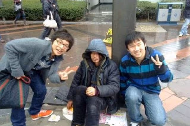 曾火遍全球的網紅「犀利哥」,10年過去了,如今他的生活怎麼樣?
