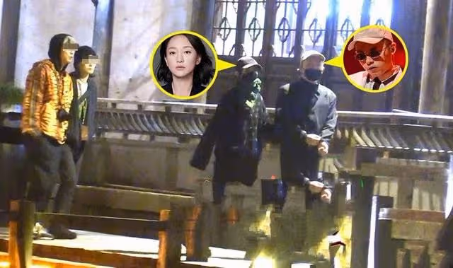 發展迅速!周迅戀情曝光兩月後帶男友回老家,與親友一同逛街被拍