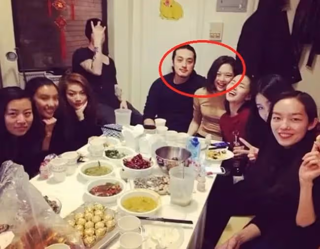 「文藝女神」晚晚：從大臉網紅到京圈貴婦，她遠比你想的精彩