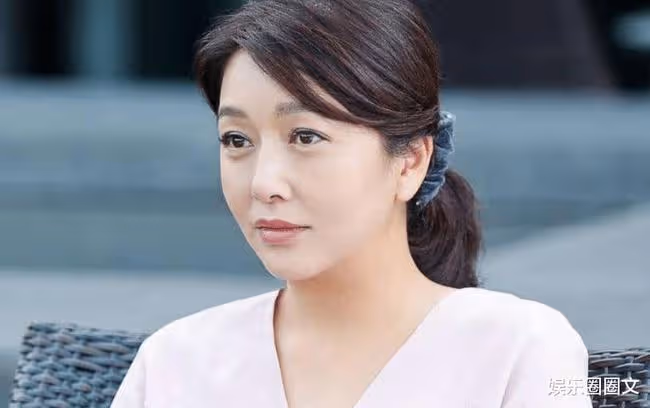 江珊:明明是大美女,感情之路歷經挫折,如今被寵成了「小木偶」