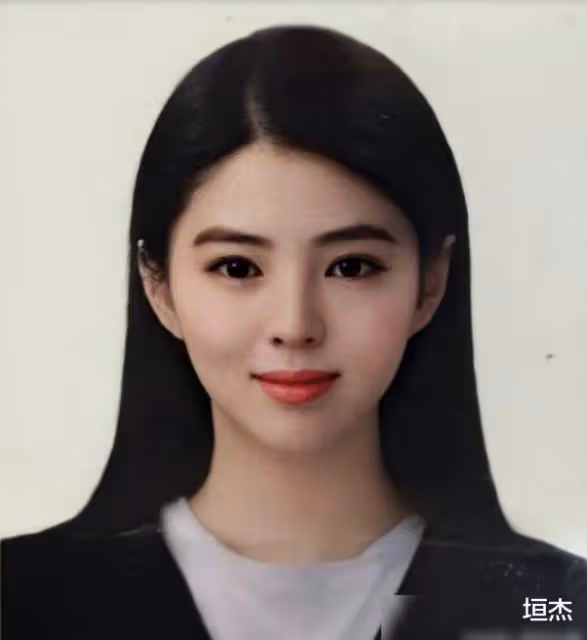 被導演臨時加親密戲,憑反派角色一夜爆紅,打敗全智賢成廣告女王