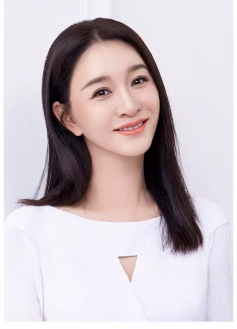 楊紫解約歡瑞不到兩個月,公司空降「新一姐」,一眾小花上位夢碎