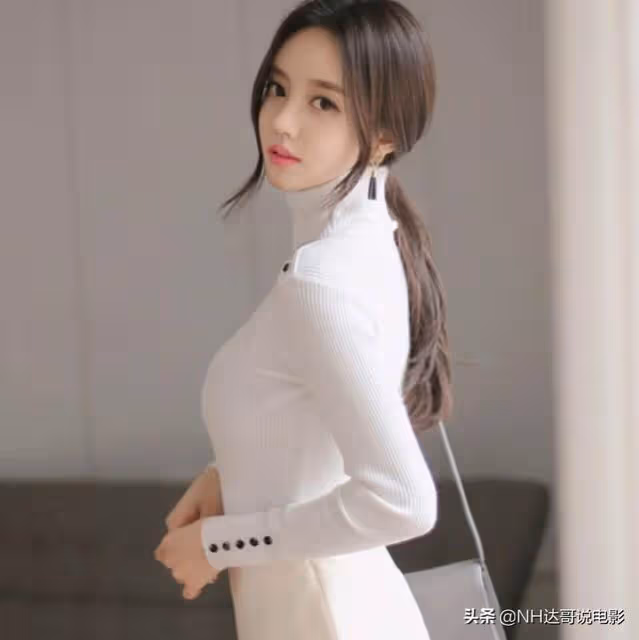 韓國性感美女孫允珠：快過年了，快來把福利領回家吧