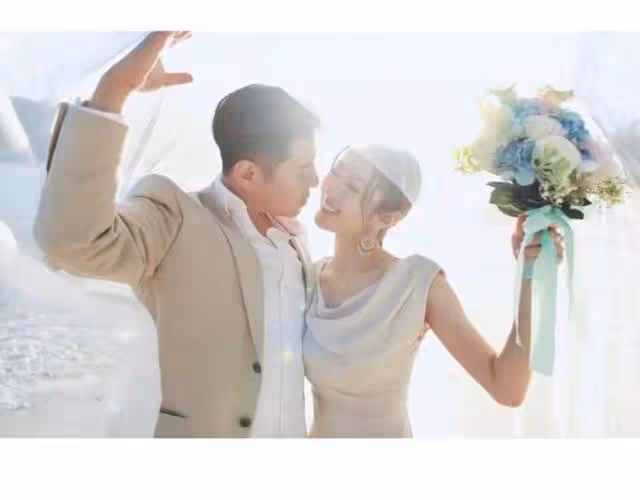 幸福!TVB上位小花現身商場為愛巢添置家私,日前剛宣布升級人妻