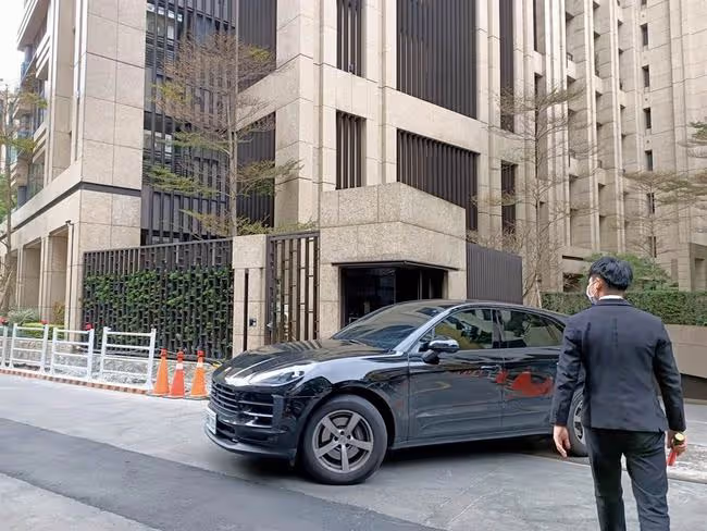 王力宏離婚風波後被曝看孩子,秘密前往待數小時,陳建州疑隨行