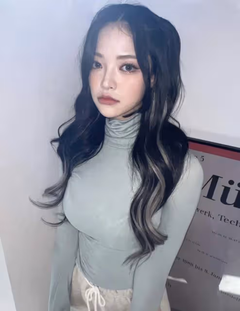21歲韓女團成員誤入歧途!淡出熒幕一年做不雅直播,大方露臉比心