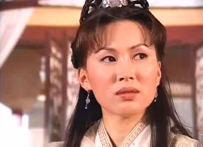 亞視一姐陳秀雯60大壽,凍齡有術氣質好,3年沒拍戲開網店賣香薰