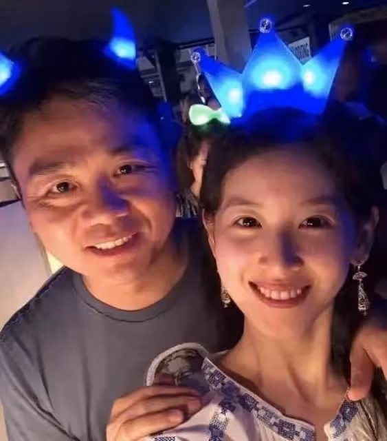 章澤天與異性外出吃飯被偶遇,聊天話題圍繞男生,人均5千太奢侈