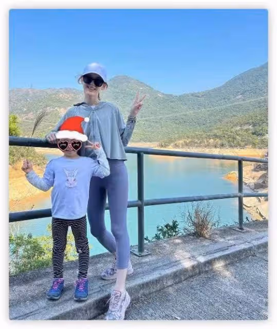 章澤天與異性外出吃飯被偶遇,聊天話題圍繞男生,人均5千太奢侈