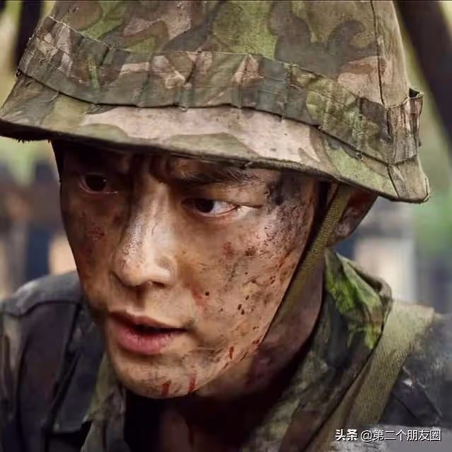 肖戰又出圈:為顧一野穿紅裙子,霸占抖音榜第一,獲三千萬人觀看