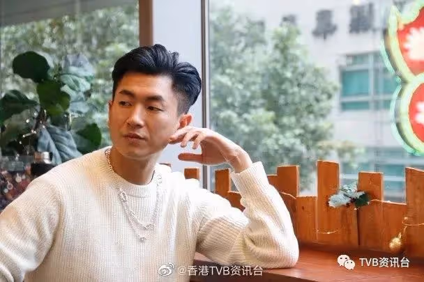 馬貫東做賤格男一改戲路!劉穎鏇遠赴美國戴四方帽行禮
