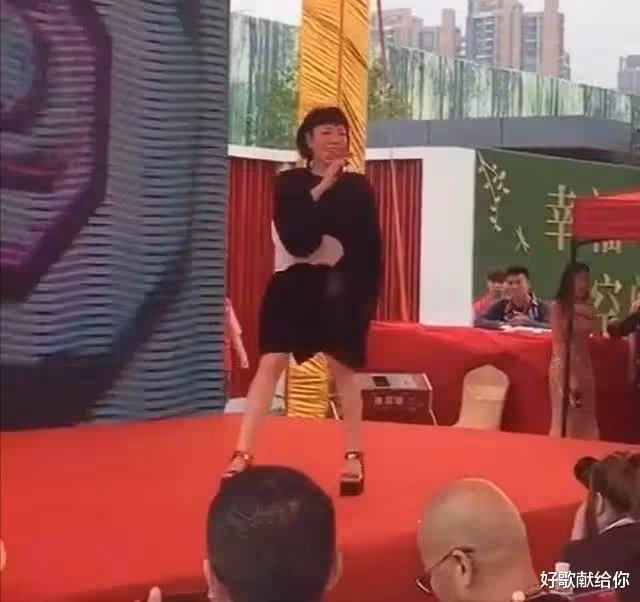 消失的「中國Lady Gaga」:一步錯、步步錯,滿盤皆輸再正常不過