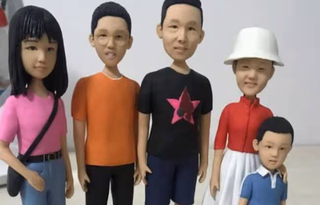孫海洋為孫卓慶祝生日,卓卓喜提新稱呼,孫爸稱一次吃掉多年蛋糕