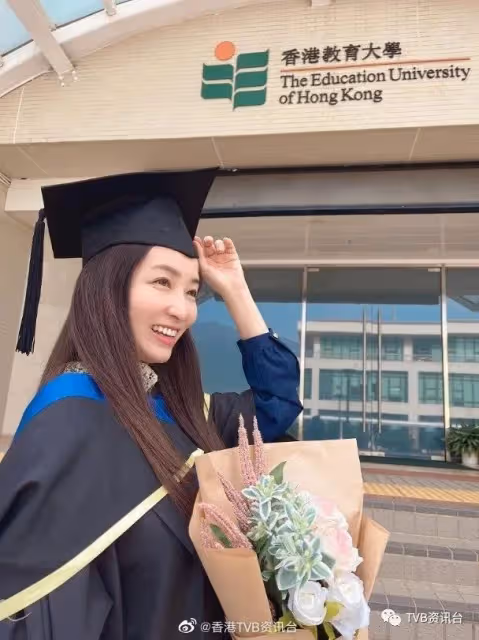 照顧3子女兼讀書︱TVB女星碩士畢業網友封超能媽媽