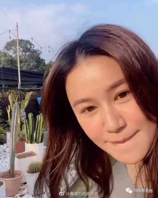 陪老公北上3個月終返港!黃翠如高呼:我回來拉