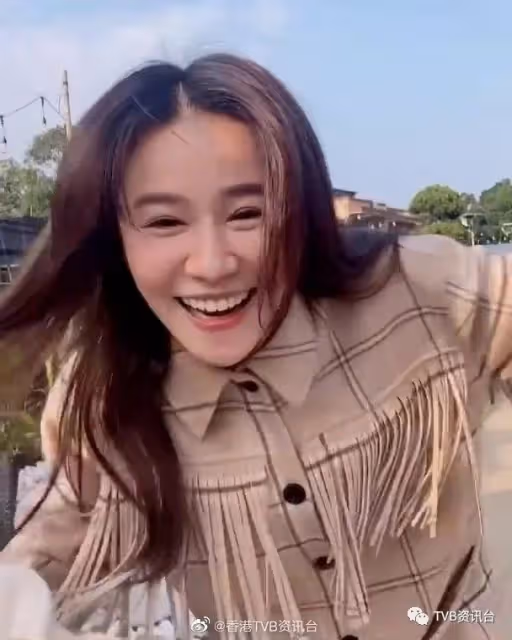 陪老公北上3個月終返港!黃翠如高呼:我回來拉