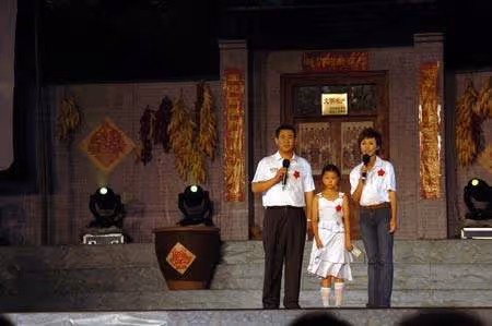 央視知名主持趙赫突傳去世!曝與癌症抗爭多年,最後露面精神矍鑠