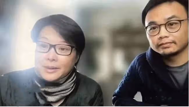 48歲袁立與三婚老公同框，素顏發福變化大，男方鬍子拉碴暖心陪伴