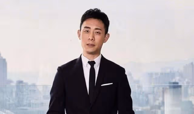 金雞獎最佳男演員一個字喊哭了張藝謀，他是在沙漠中尋找到甘泉人