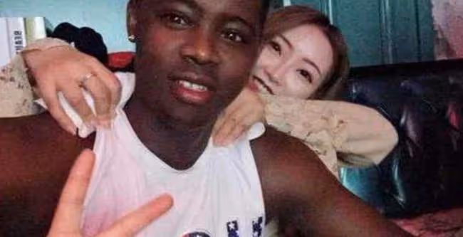 15歲的女兒和人同居，她的小情人是個黑人
