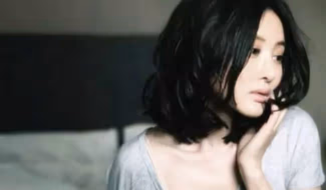 我乖巧漂亮的女兒,被我毀了,她的婚禮我偷偷摸摸辦的