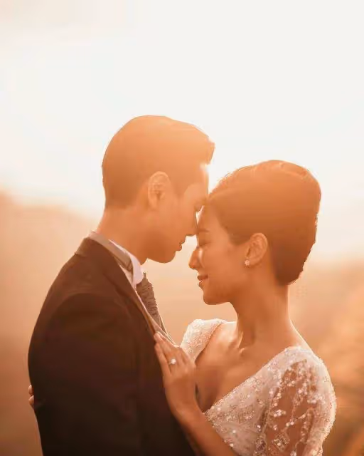 TVB帥氣小生疑似升級做父親,妻子新歌泄密,兩人前年註冊結婚