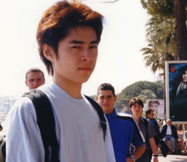 38歲港星曝內地拍戲辛酸史!吊在山崖後被劇組遺忘,喊救命沒人理