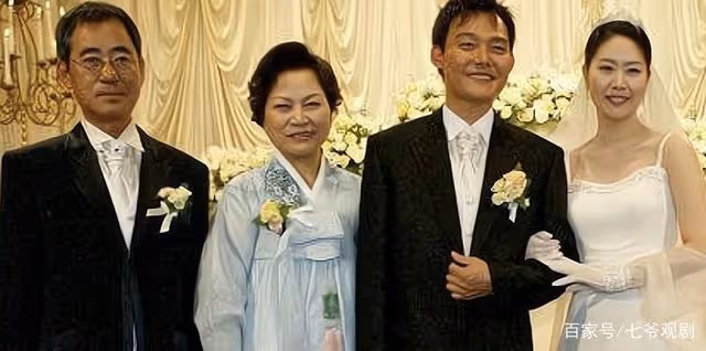 她是《人魚小姐》中雅麗瑩的婆婆，對待自己真兒媳時她還會輸嗎？