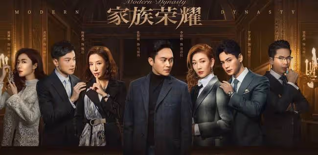 知名女星與搭檔戲外摟抱親吻,舉動被指太開放,正牌老公在旁尷尬