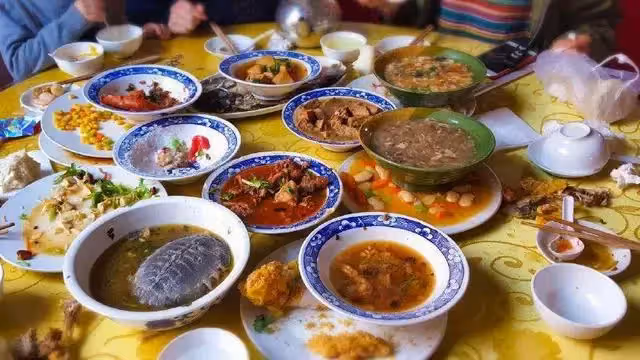 「老婆,中秋節回老家」,女子:回去可以,讓你爸媽自己準備飯菜