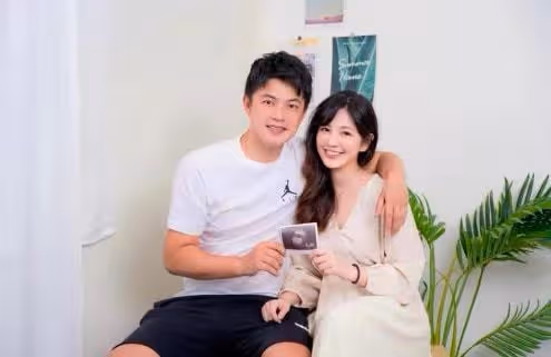 32歲台女星再度懷孕!手捧B超照片報喜訊,去年因病流產一度絕望