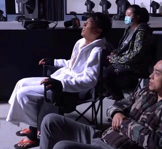57歲黎耀祥新戲成拳王?為20秒鏡頭減肥兩個月,背部佝僂肌肉搶眼