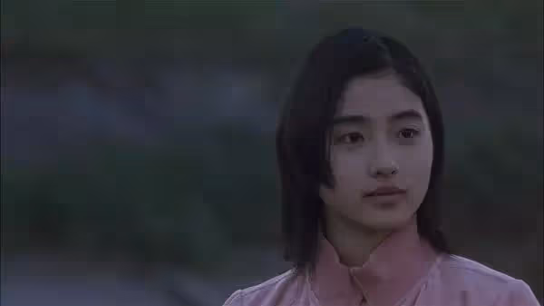 又來了個孩子!她突然當媽了。