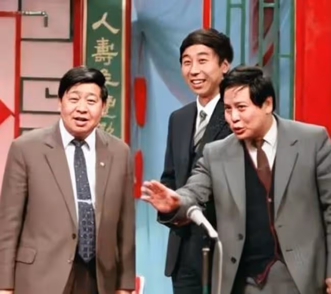馮鞏被保姆索要50萬天價分手費,叫囂讓他身敗名裂,如今怎樣了?