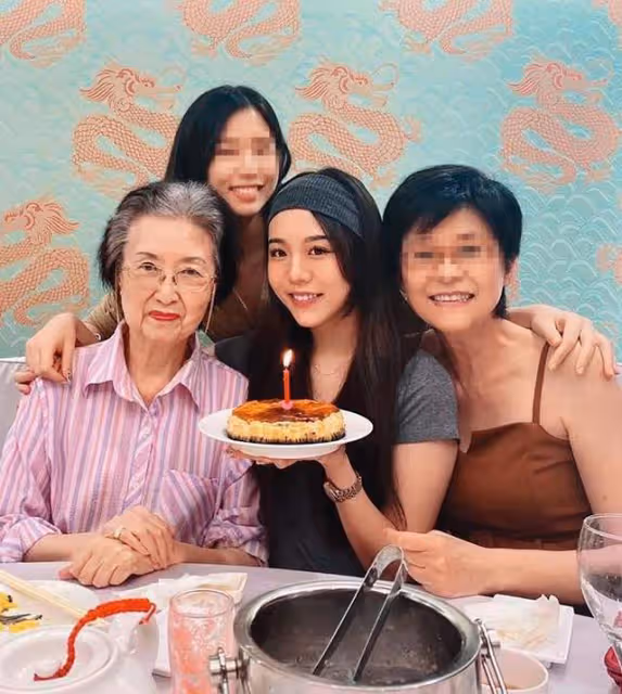 台媒曝庾澄慶與90歲媽媽結束分居,婆媳重溫天倫,搬回家原因曝光