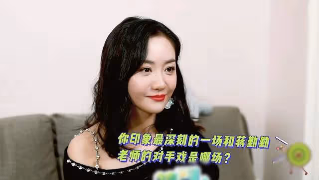 蔣勤勤敬業人設翻車?執意要將楊蓉臉打腫,連扇兩巴掌下手穩准狠